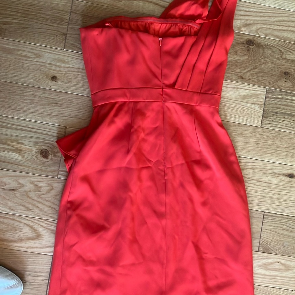 BCBGMaxAzria Vibrant Red one shoulder formal Dress - Picture 10 of 10